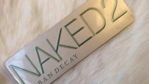 The First Copy Products | The Good, Bad and Ugly | Urban Decay Naked 2 Palette